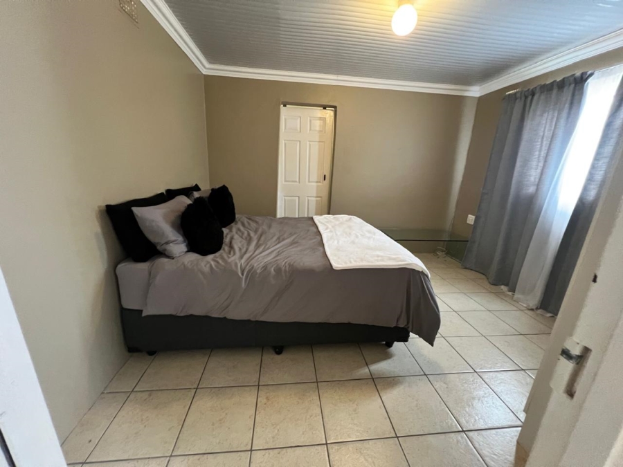 5 Bedroom Property for Sale in Blomanda Free State